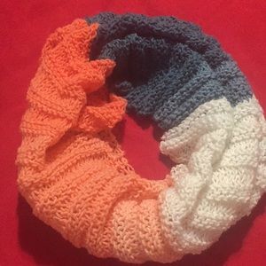 ❄️women’s Infinity scarf ❄️
